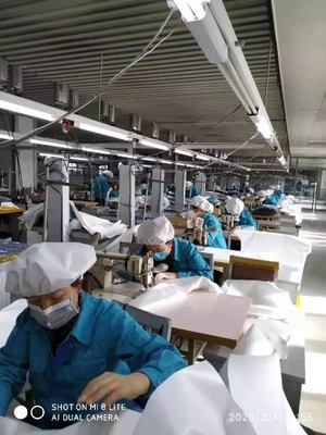 有錢也沒人“罩”你! 揭口罩?jǐn)喙┲i:工廠花五倍工資招人,然而.